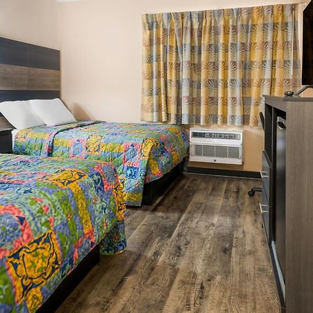 Knights Inn Grand Rapids East Airport Cascade Ngoại thất bức ảnh